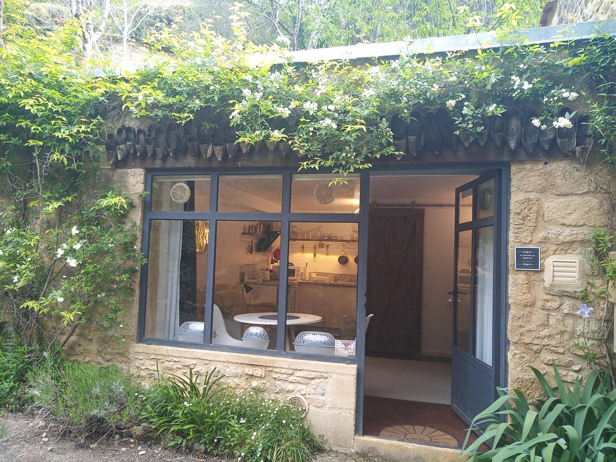 Chambre Du Sabotier - Studio Troglodytique - A 100 M Baignade En Riviere - Location De Canoe - Circuits Cyclo - Aire De Pique-Nique - 3 Restaurants Castelnaud La Chapelle Luaran gambar